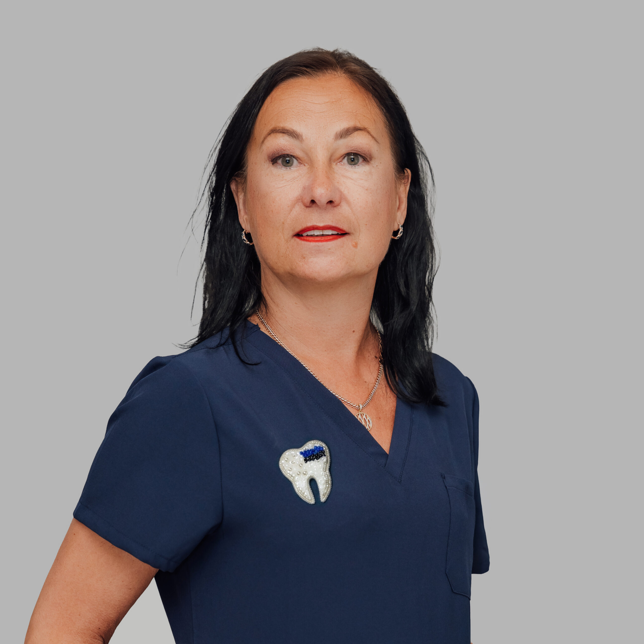 Dr. Lea Niitla